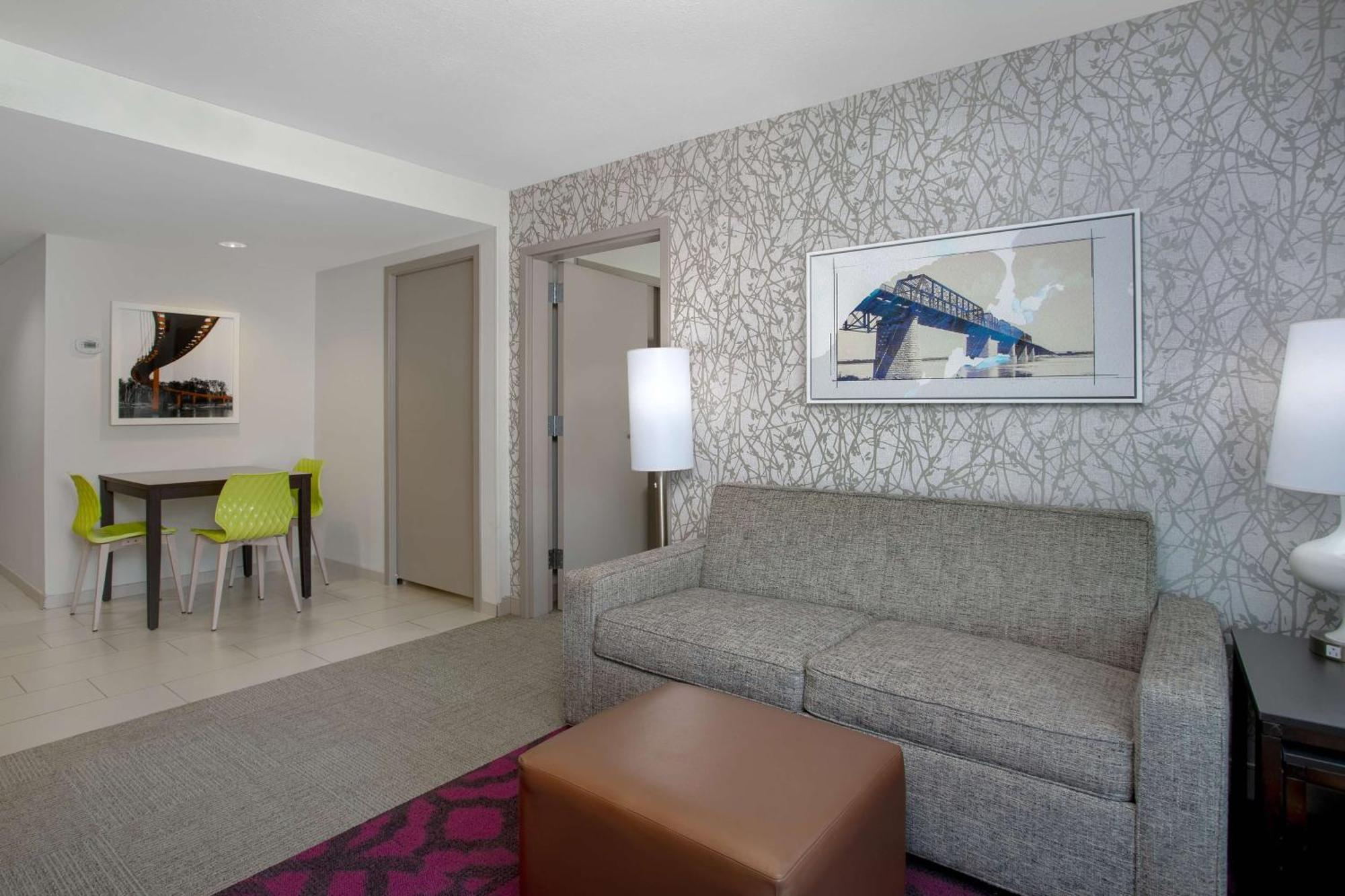 Home2 Suites By Hilton Omaha West Экстерьер фото