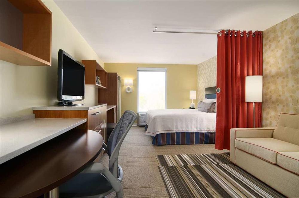 Home2 Suites By Hilton Omaha West Номер фото